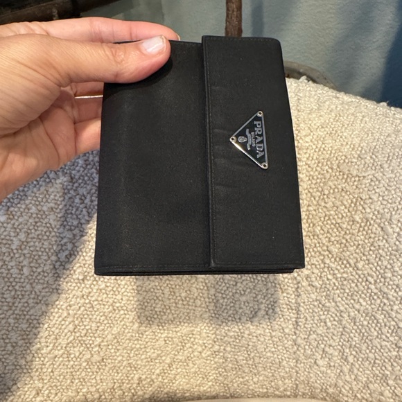 Prada Black nylon wallet great condition. Vintage 100% Authentic - Picture 7 of 11